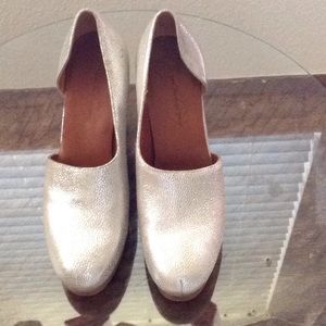 Rachel Comey Silver Platform Slip on Sz:7